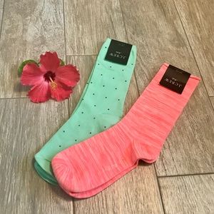 🧦 2 pairs of J. Crew Socks
